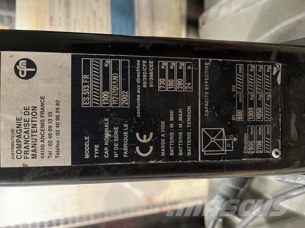 Manitou ES 513 شاحنات مناولة ذاتية الدفع