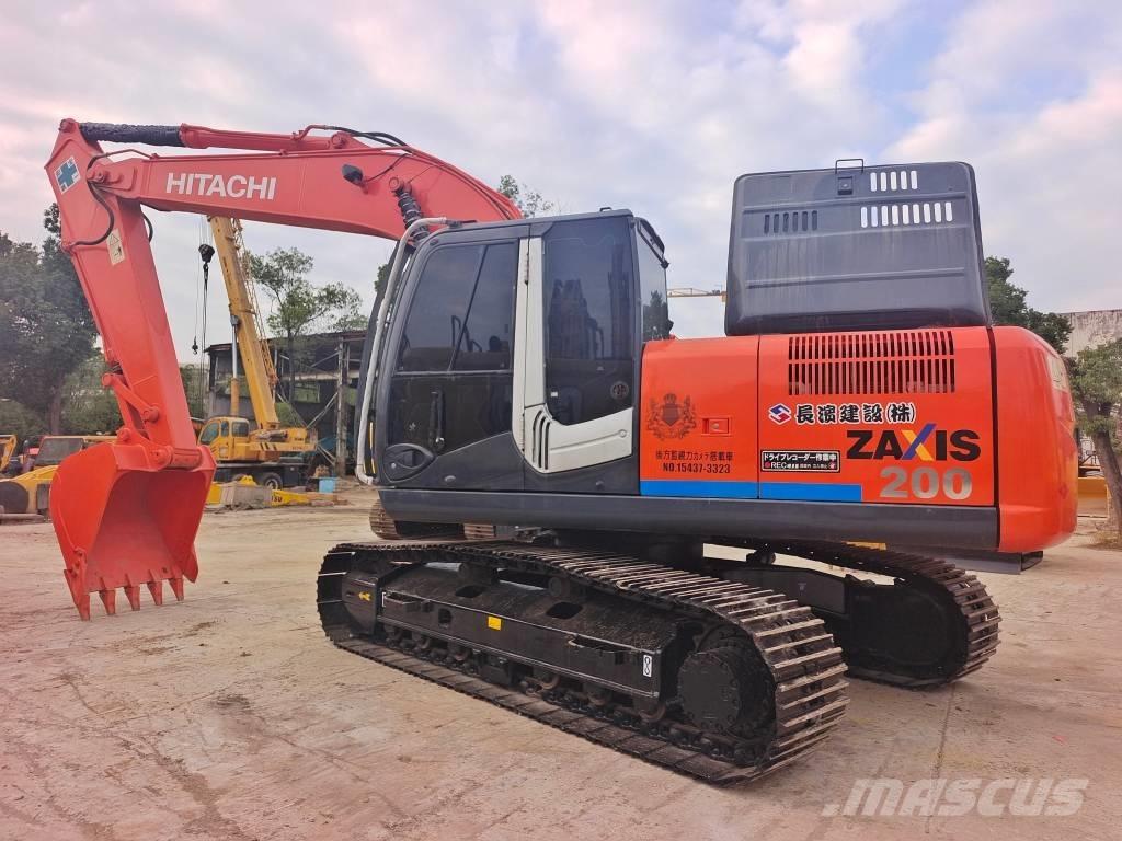 Hitachi ZAXIS 200-3G حفارات زحافة