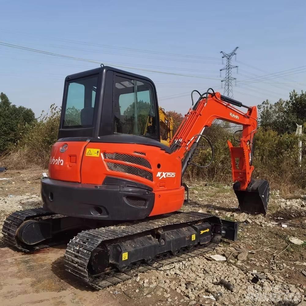 Kubota KX155 حفارات زحافة