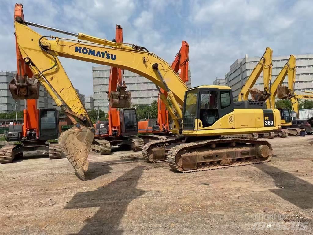Komatsu PC 360-7 حفارات زحافة