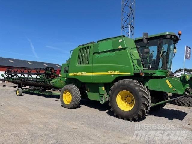 John Deere 9780 CTS حصادات