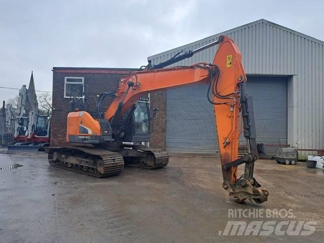 Doosan DX 235 LCR-5 حفارات زحافة