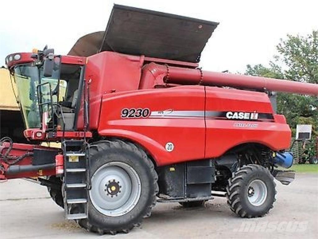 Case IH AF 9230 حصادات