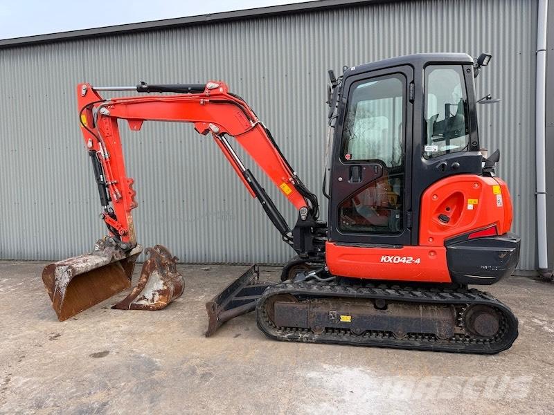 Kubota KX 042-4 حفارات صغيرة أقل من 7 طن (حفارات صغيرة)