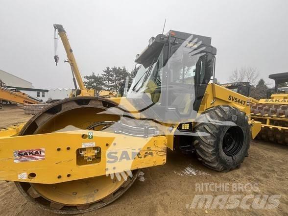 Sakai SV544T مداحل أحادية الأسطوانة