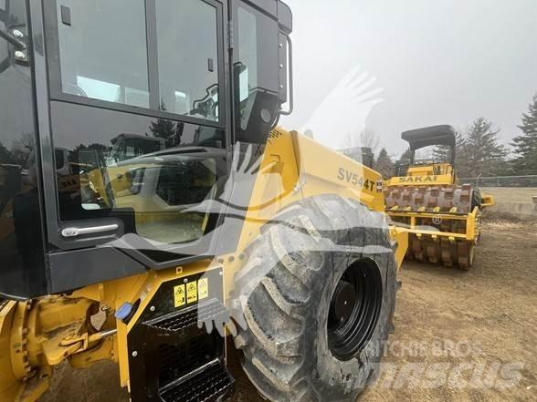 Sakai SV544T مداحل أحادية الأسطوانة