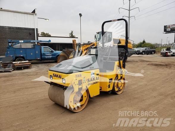 Sakai SW300 مداحل أحادية الأسطوانة