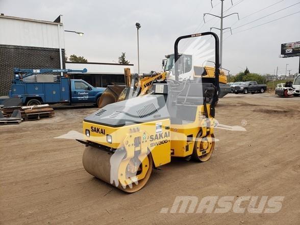 Sakai SW300-1 مداحل أحادية الأسطوانة