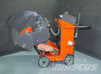 Husqvarna FS1200 أخرى