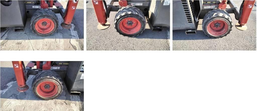 SkyJack SJ 6832 RT رافعات مقصية الشكل