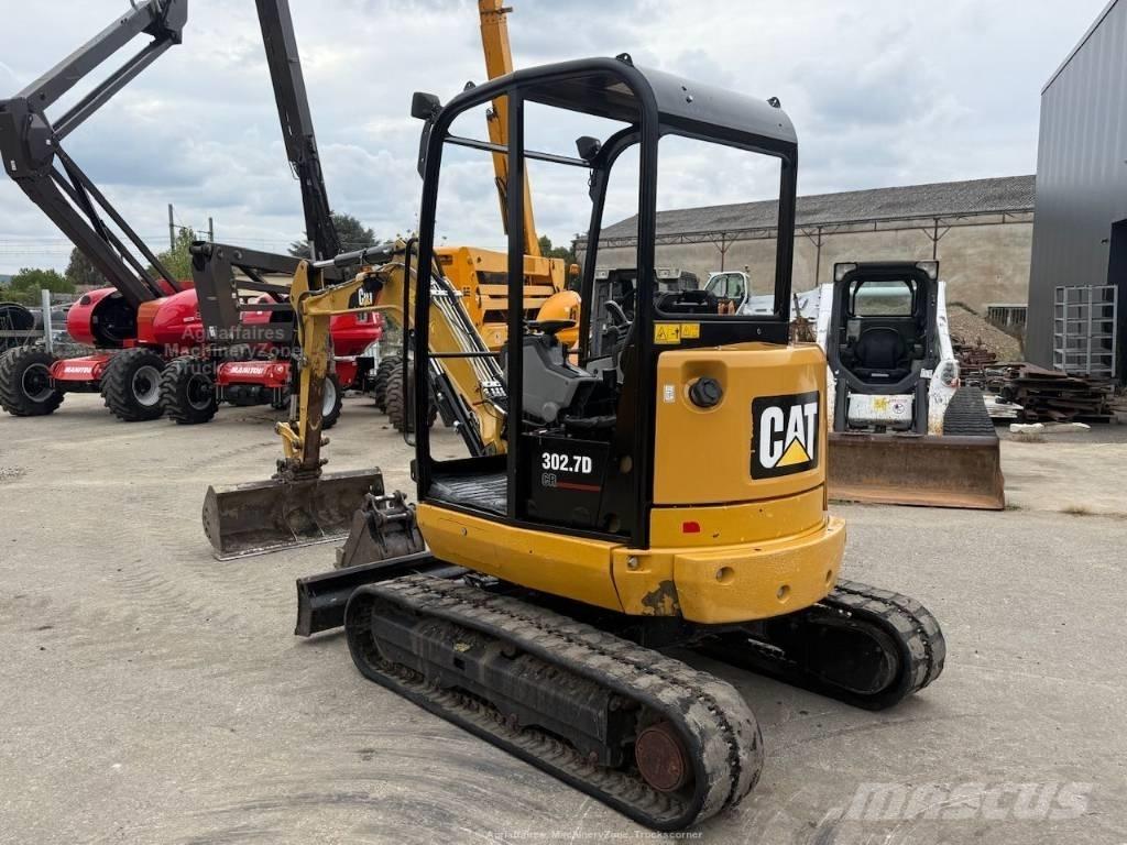 CAT 302.7 CR حفارات صغيرة أقل من 7 طن (حفارات صغيرة)