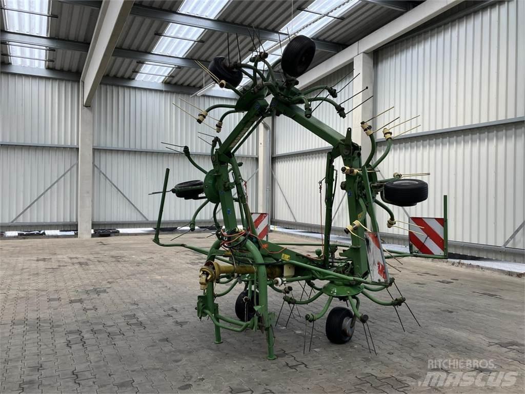 Krone KW 7.70/6x7 مكابس وميبسات التبن
