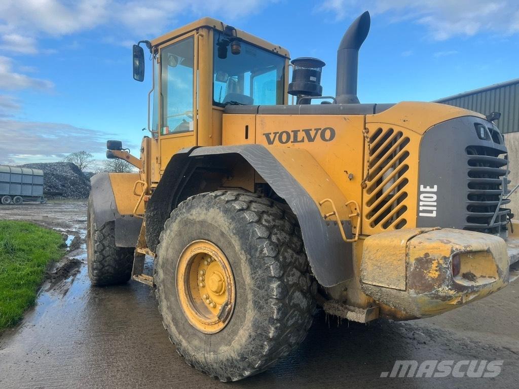 Volvo L 110 E لوادر بعجل