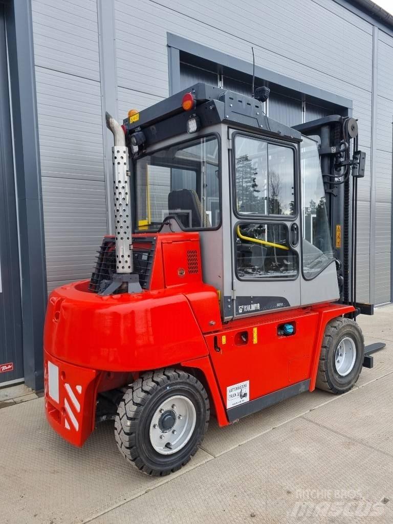 Kalmar DCE 55-6 شاحنات الديزل