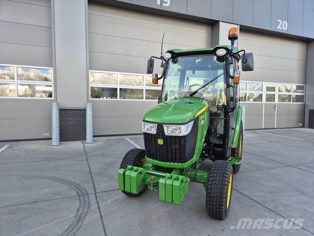 John Deere 3039R الجرارات