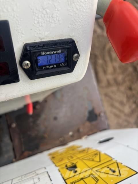 Bobcat E 10 حفارات صغيرة أقل من 7 طن (حفارات صغيرة)