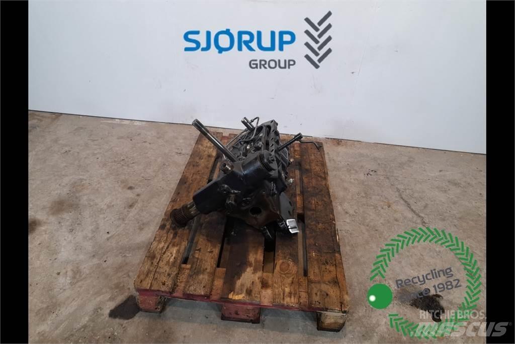 Valtra N142 PTO أجهزة نقل