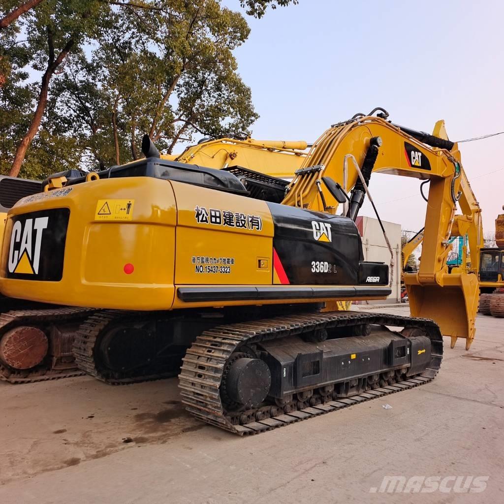 CAT 336 D2L حفارات زحافة