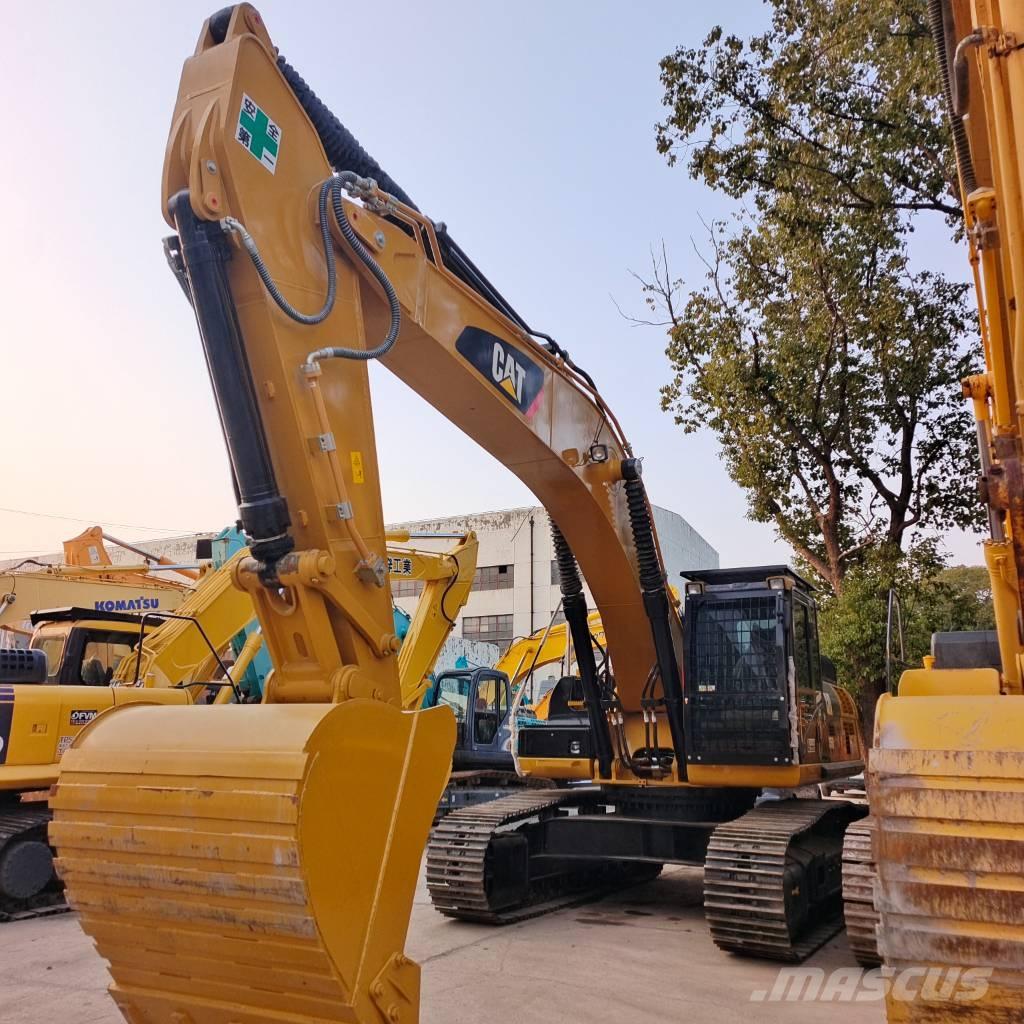 CAT 336 D2L حفارات زحافة