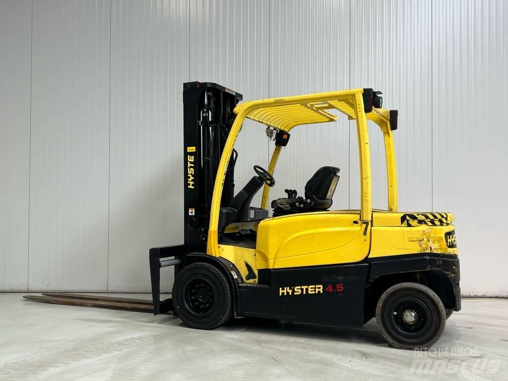 Hyster J4.5XN شاحنات ذات رافعات شوكية تعمل بالكهرباء