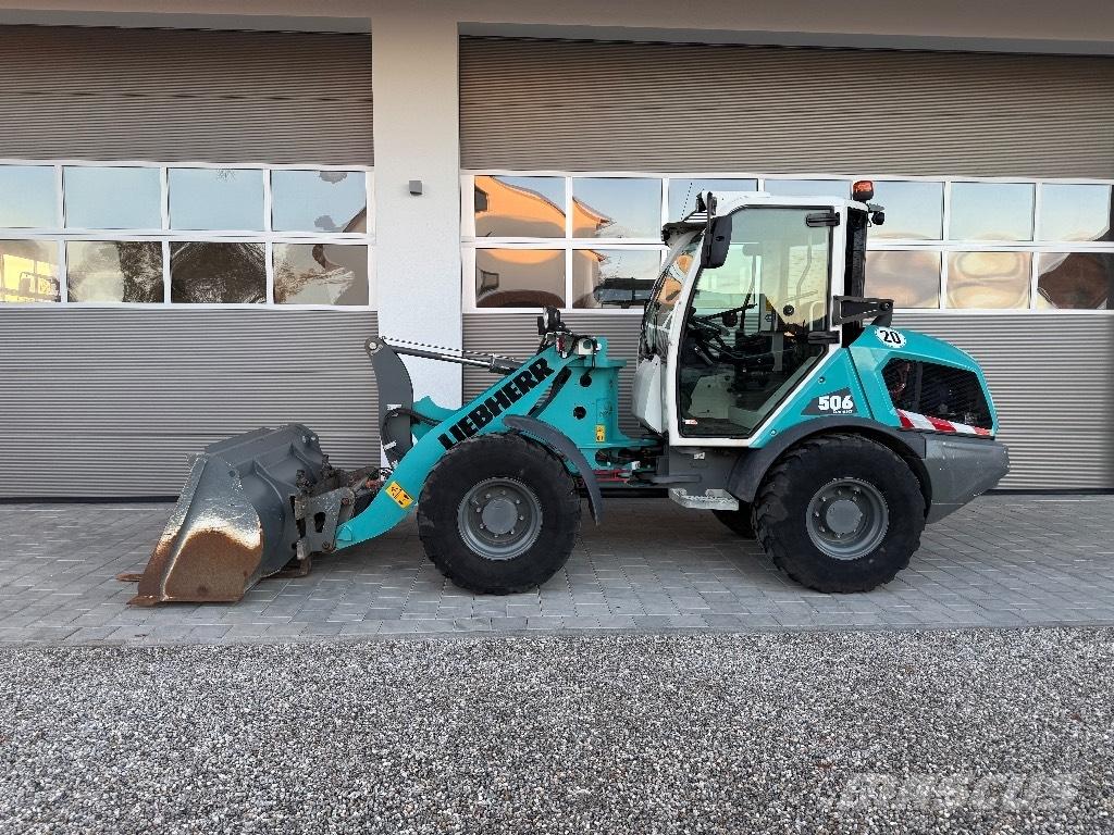 Liebherr L 506 لوادر بعجل