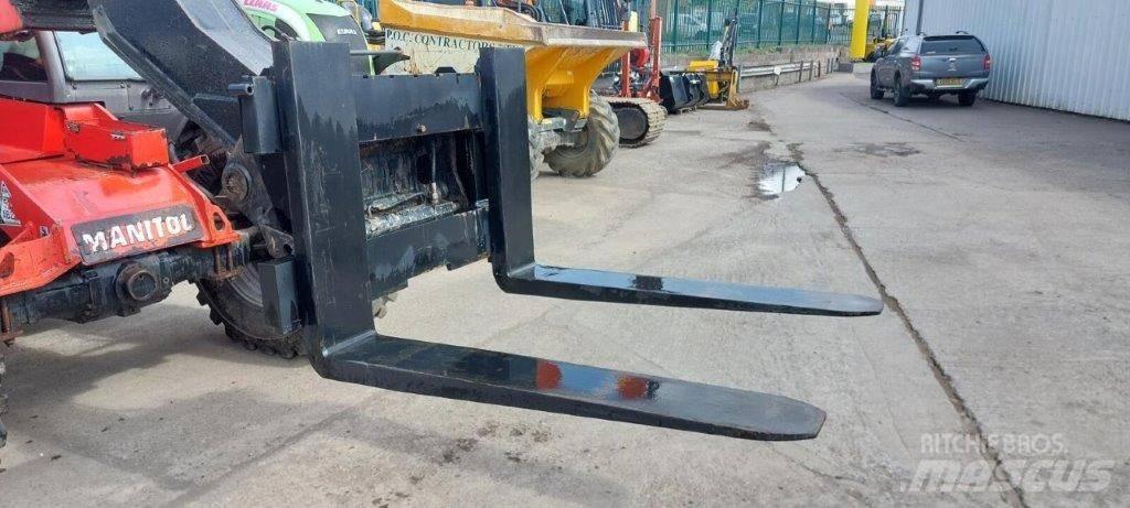 Manitou PFB مناولات متداخلة