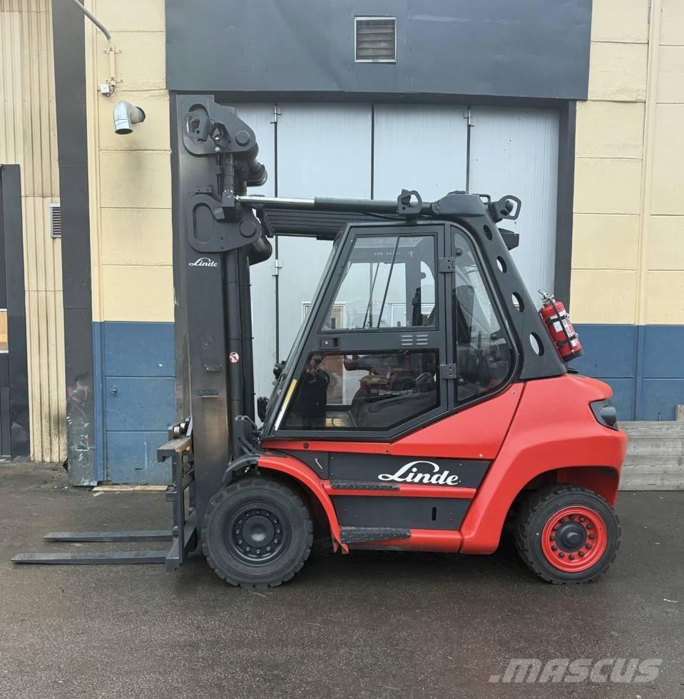 Linde truck H70D شاحنات الديزل