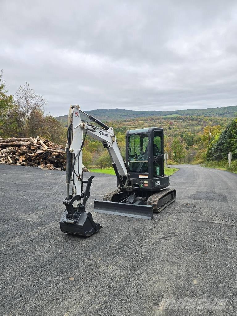 Bobcat E 35 حفارات صغيرة أقل من 7 طن (حفارات صغيرة)