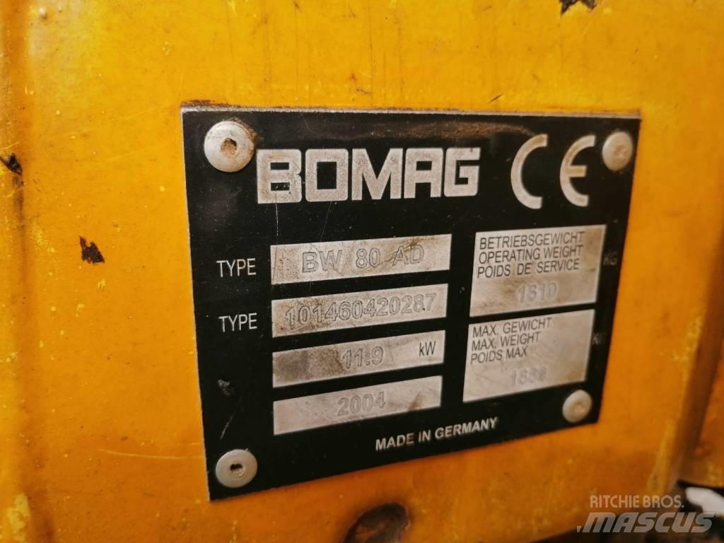 Bomag BW 80 مداحل ثنائية الاسطوانة