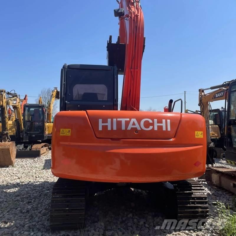 Hitachi ZX 70 حفارات وسط 7 طن - 12 طن