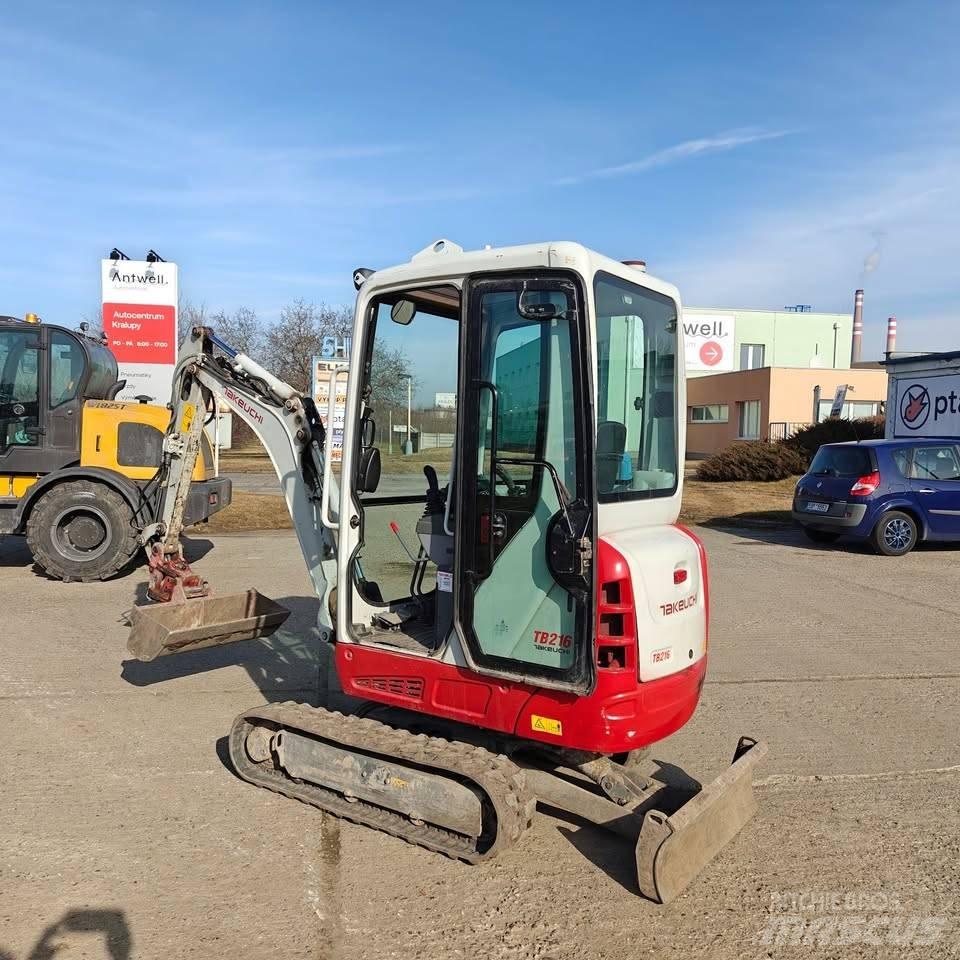 Takeuchi TB 216 حفارات صغيرة أقل من 7 طن (حفارات صغيرة)