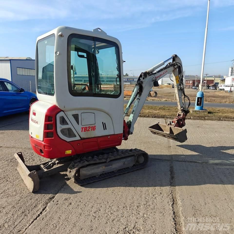 Takeuchi TB 216 حفارات صغيرة أقل من 7 طن (حفارات صغيرة)