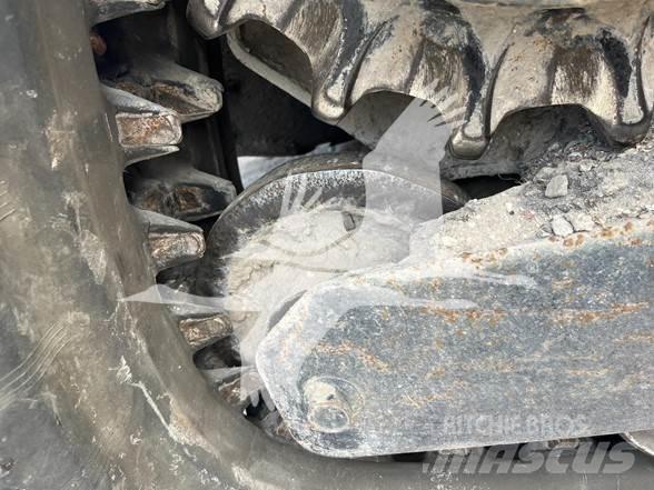 Bobcat T300 لوادر انزلاقية التوجيه