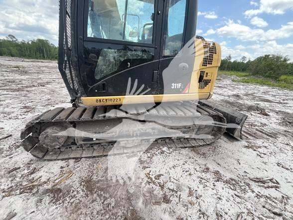 CAT 311FL حفارات زحافة