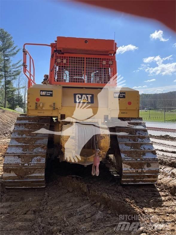 CAT D6T LGP بلدوزرات مجنزرة