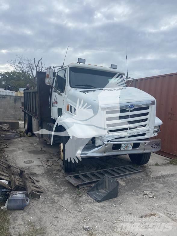 Ford F750 XL أخرى