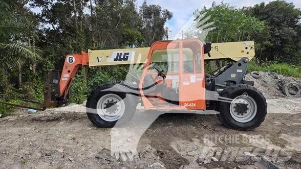 JLG G6-42A مناولات متداخلة