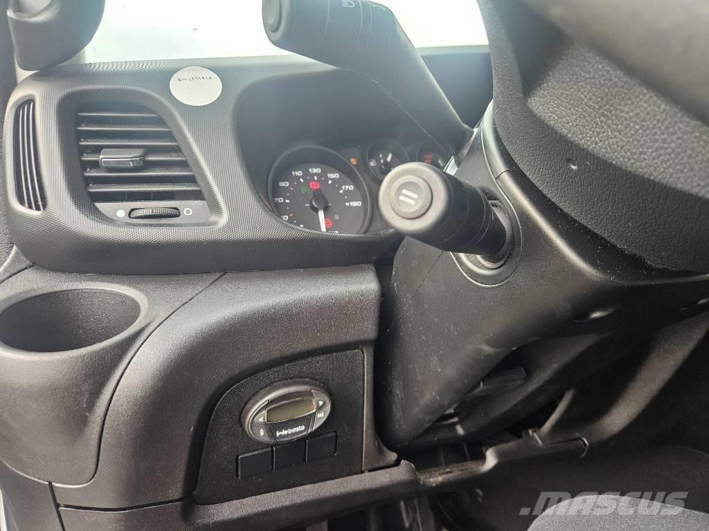 Iveco Daily 70C17 هيكل صندوقي