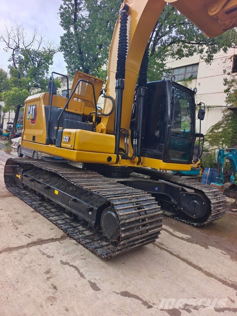 CAT 320 GC حفارات زحافة