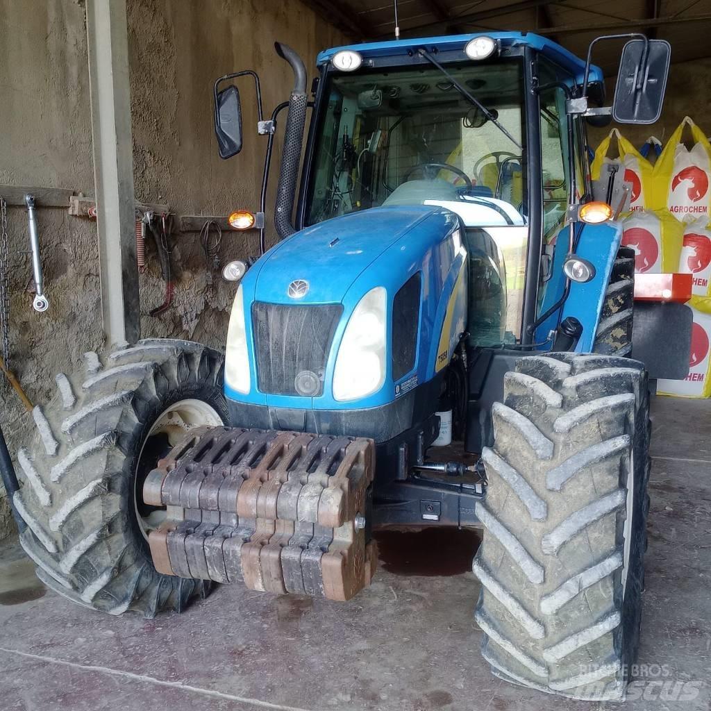 New Holland T 5050 الجرارات