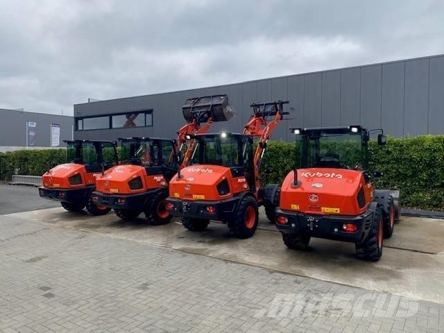 Kubota R 065 لوادر بعجل