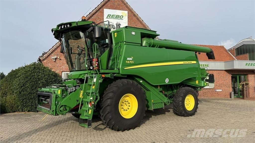 John Deere T660 حصادات