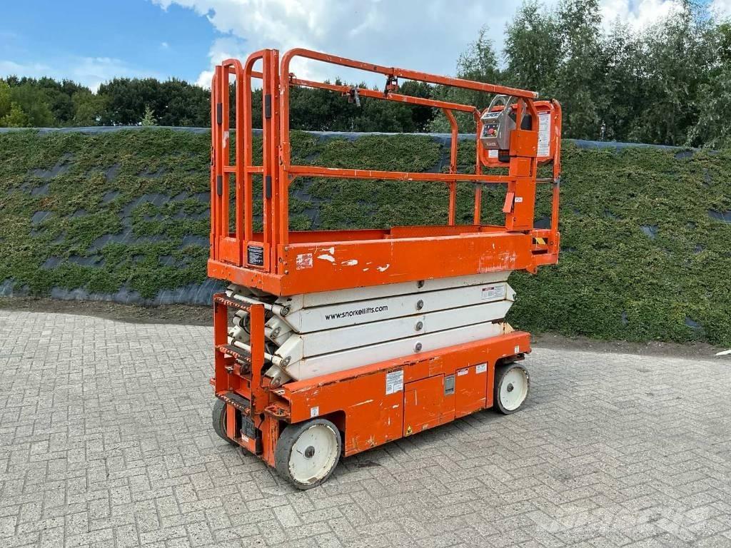 Snorkel S3226E رافعات مقصية الشكل
