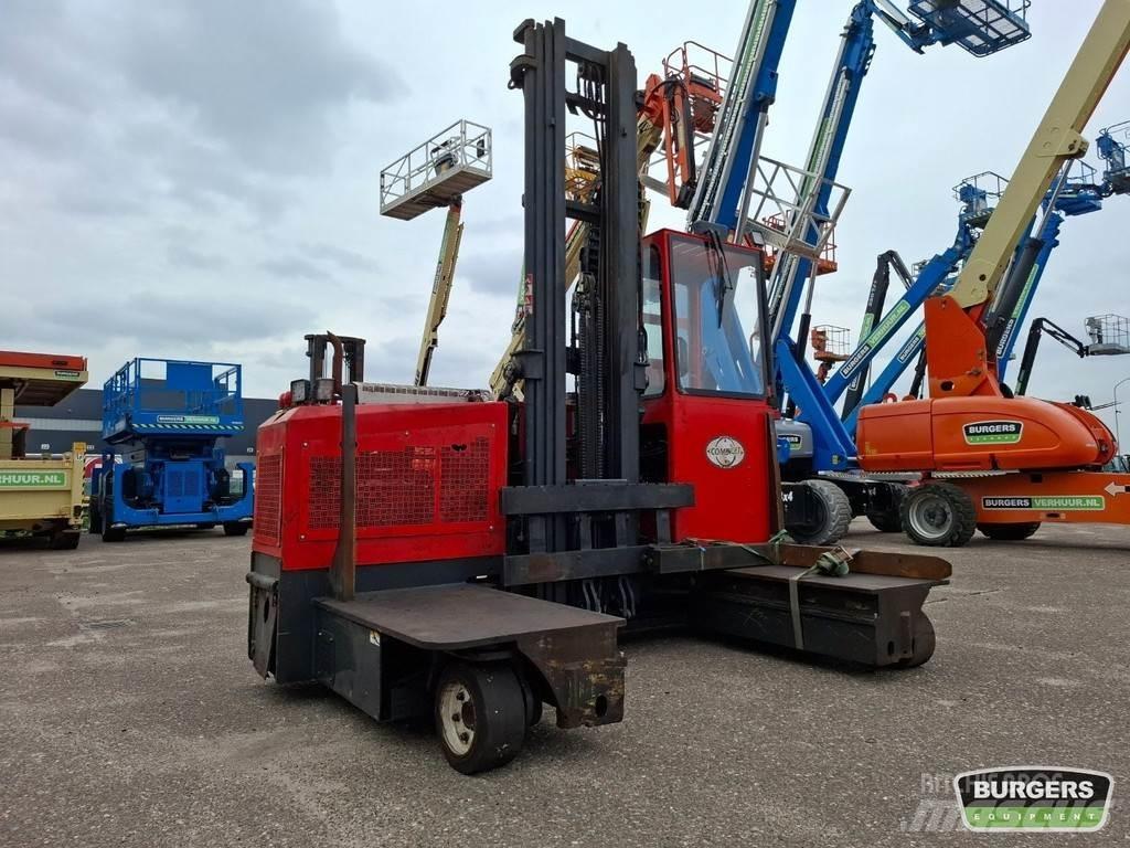 Combilift C3000GST لوادر جانبية