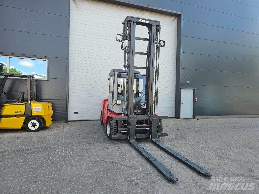 Kalmar DCF80-9 شاحنات الديزل