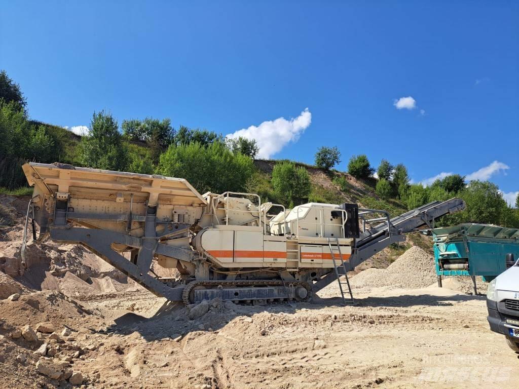 Metso NP 1110M الكسارات المتنقلة