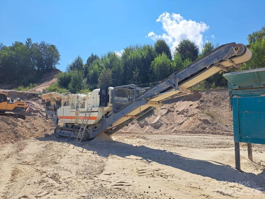 Metso NP 1110M الكسارات المتنقلة