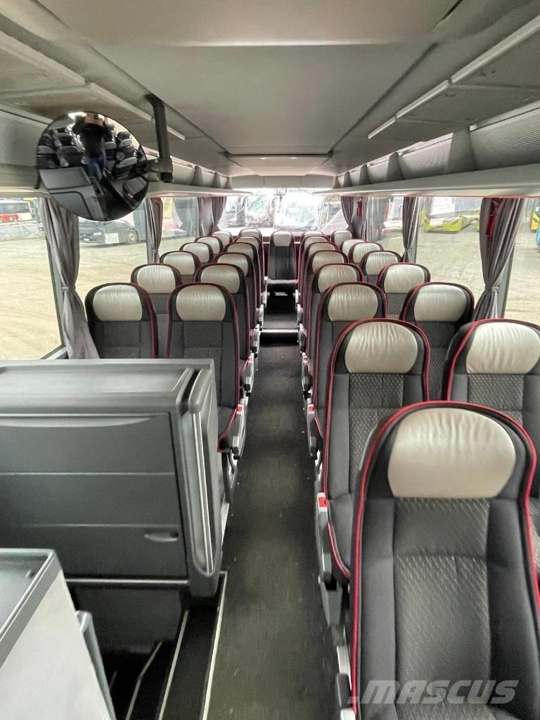 Setra 415 GT-HD المركبة