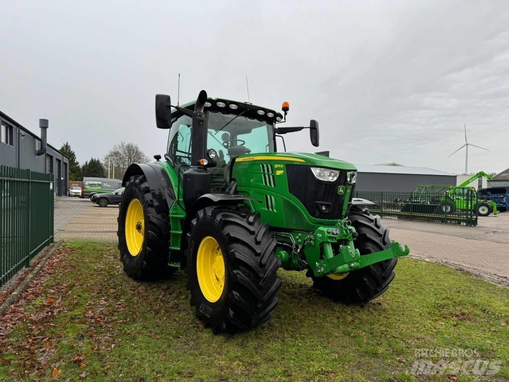 John Deere 6175 R الجرارات
