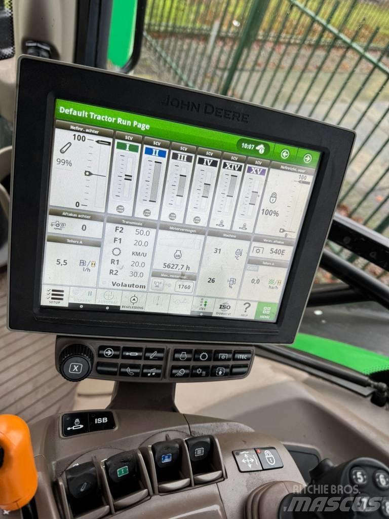 John Deere 6175 R الجرارات
